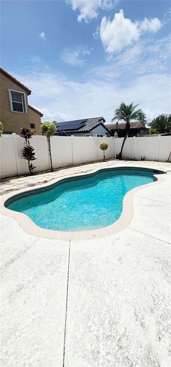 17352 SW 18th St, Miramar FL 33029