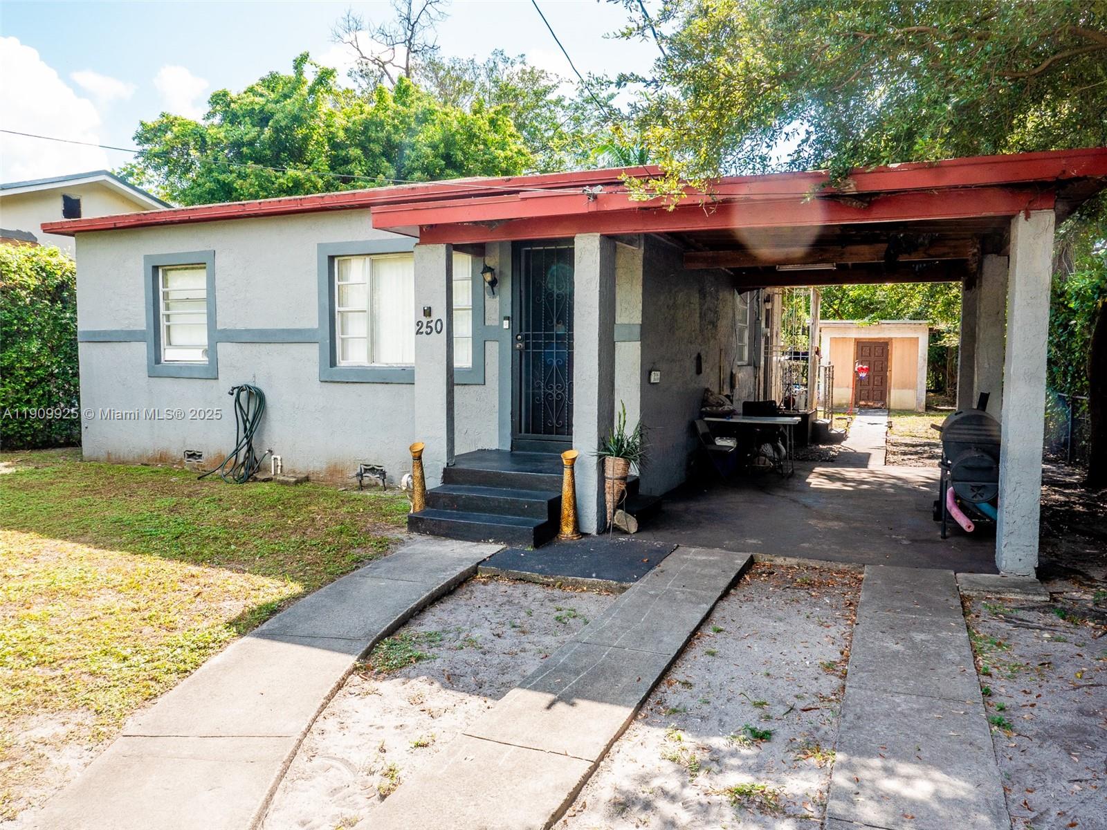 250 NW 51st St, Miami FL 33127