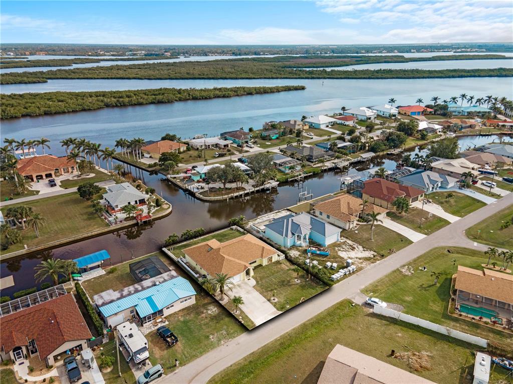3370 DOVER DRIVE, PUNTA GORDA, FL — photo 3 of 30