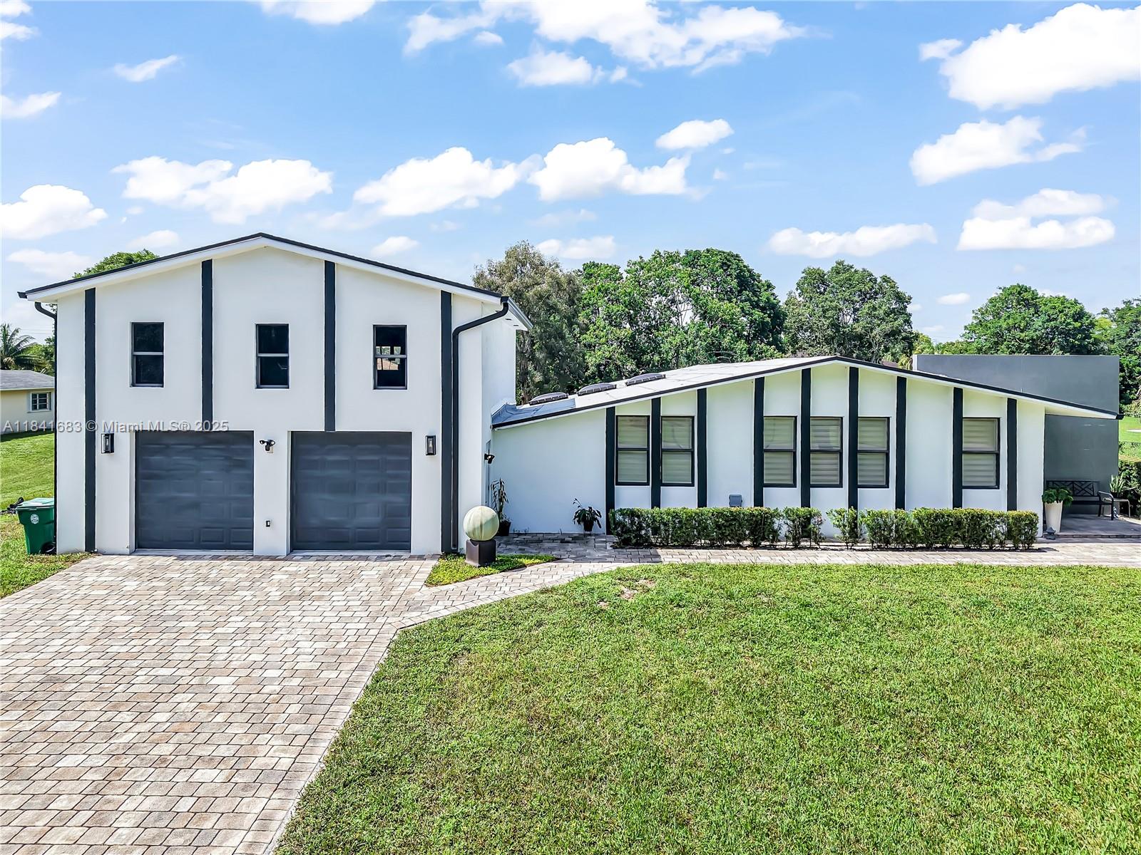 17101 SW 48th St, Southwest Ranches FL 33331