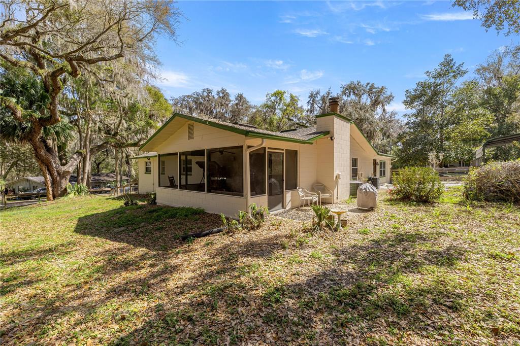 5947 AVENUE C, MC INTOSH, FL — photo 4 of 30