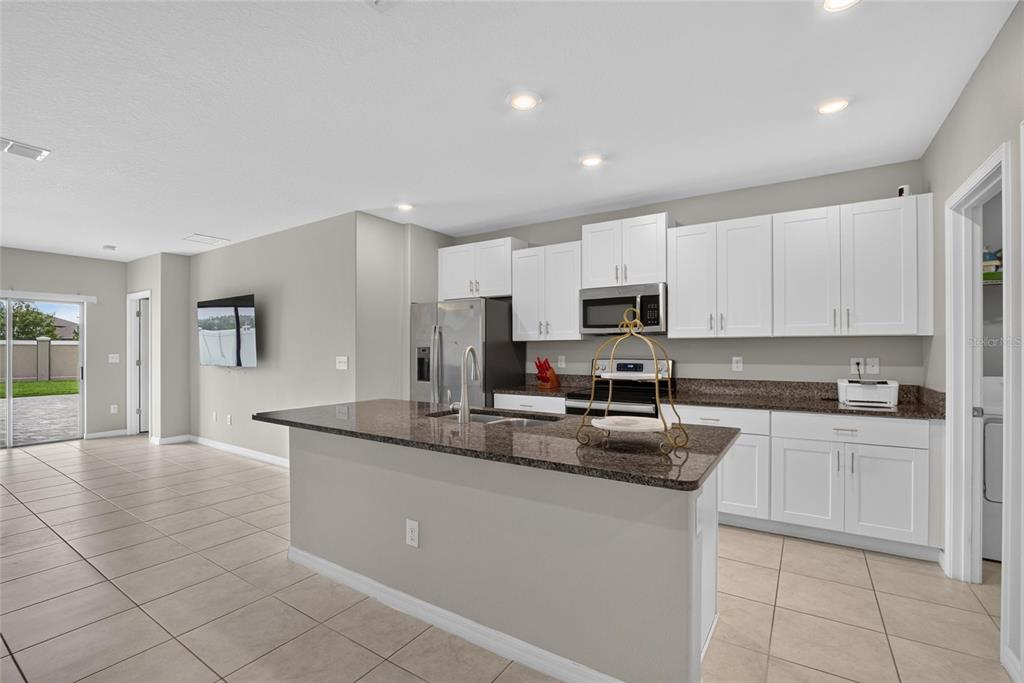 31814 BARREL WAVE WAY, WESLEY CHAPEL, FL — photo 2 of 30