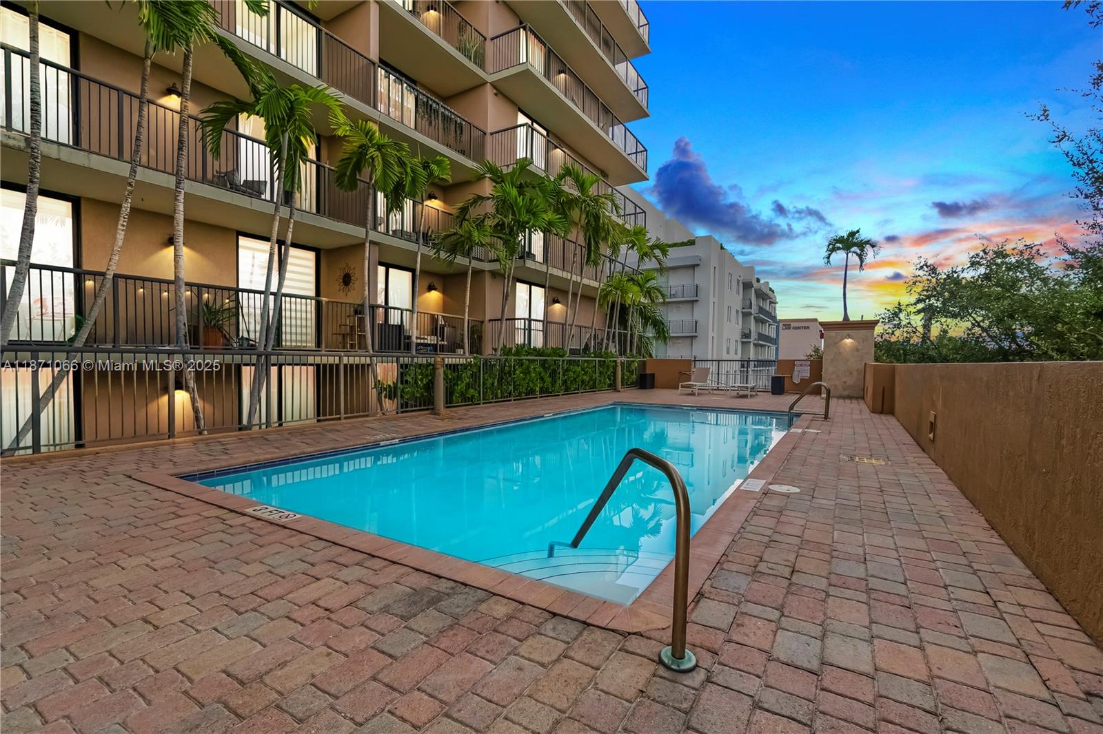 1690 SW 27th Ave # 604, Miami FL 33145