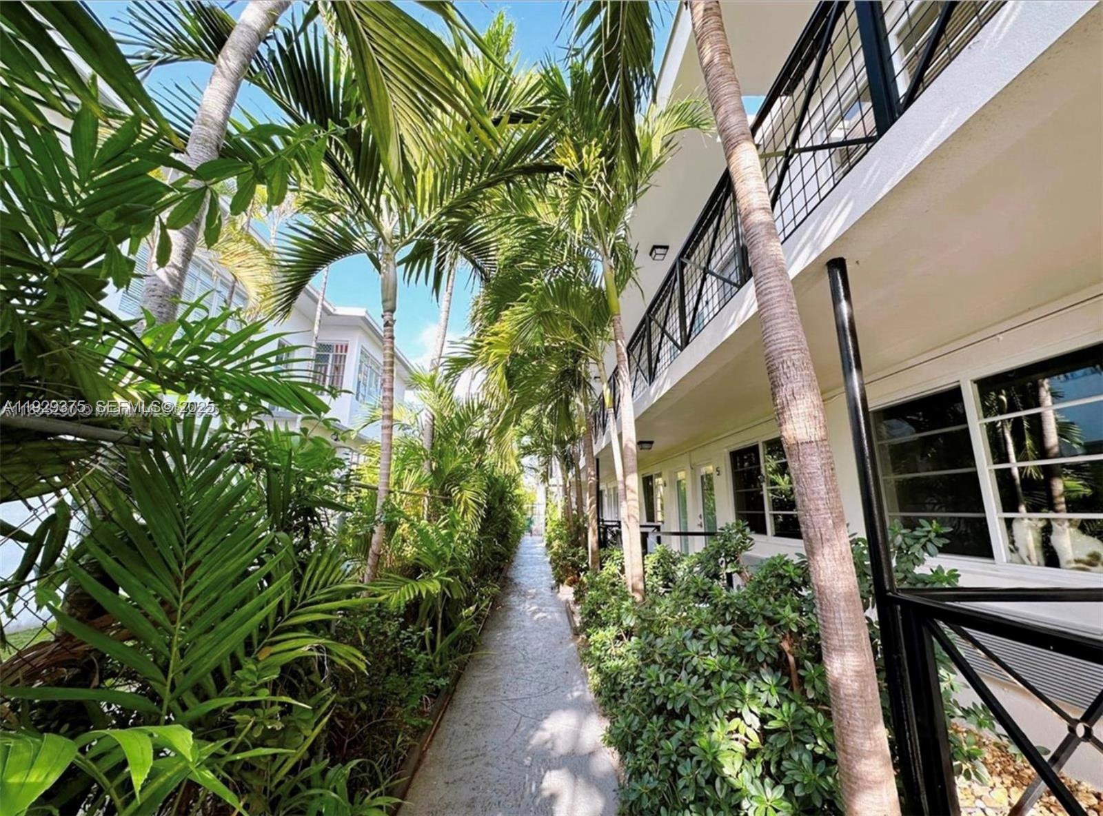 7315 Byron Ave # 12, Miami Beach FL 33141