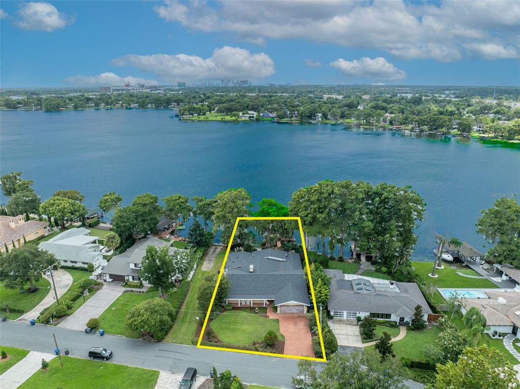 279 RIPPLING LANE