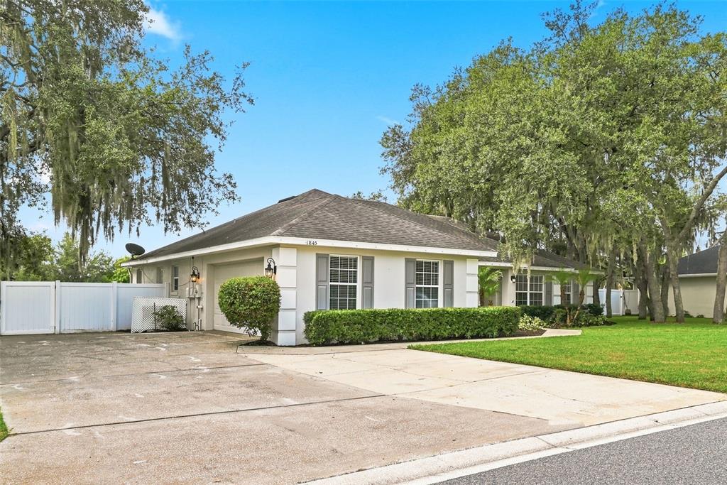 1845 FARRINGTON DRIVE, LAKELAND, FL — photo 3 of 30