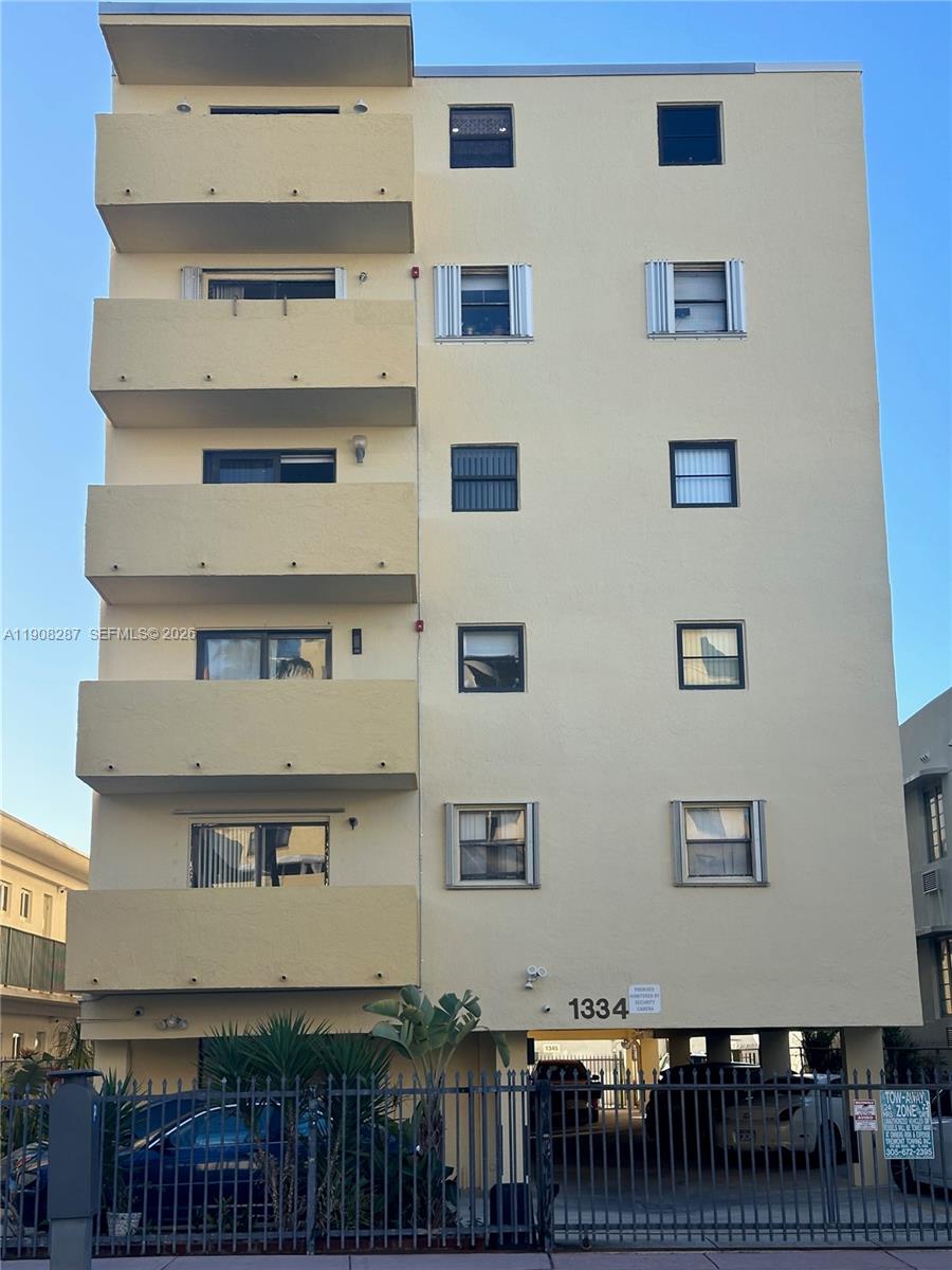 1334 Collins Ave # 502, Miami Beach FL 33139