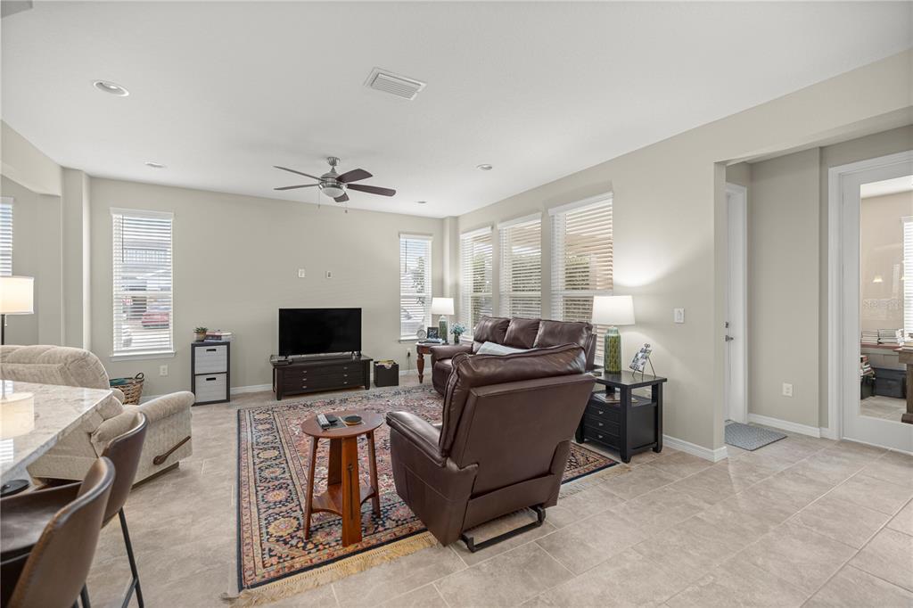 5504 NW 40TH LOOP, OCALA, FL — photo 5 of 29