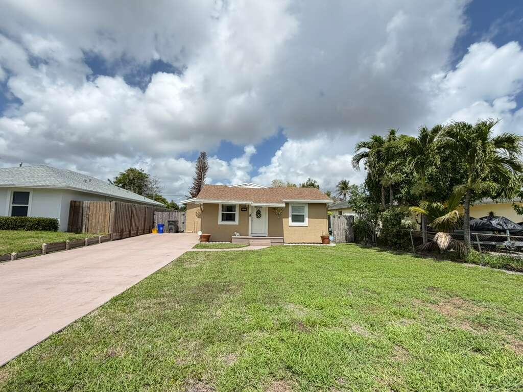 4125 Success Street, West Palm Beach FL 33406