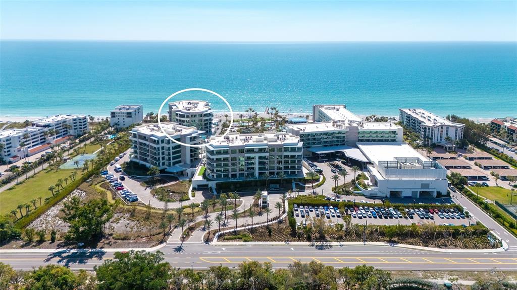 1561 GULF OF MEXICO DRIVE UNIT 403