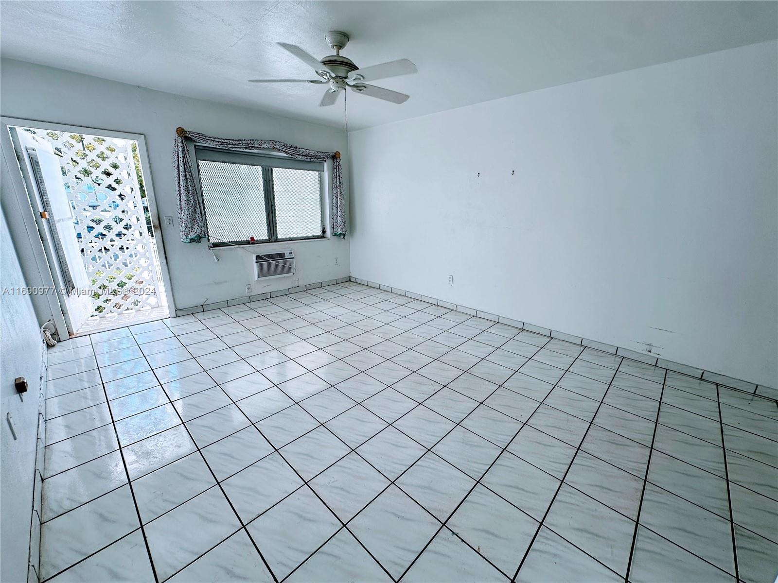 641 Espanola Way # 6, Miami Beach FL 33139