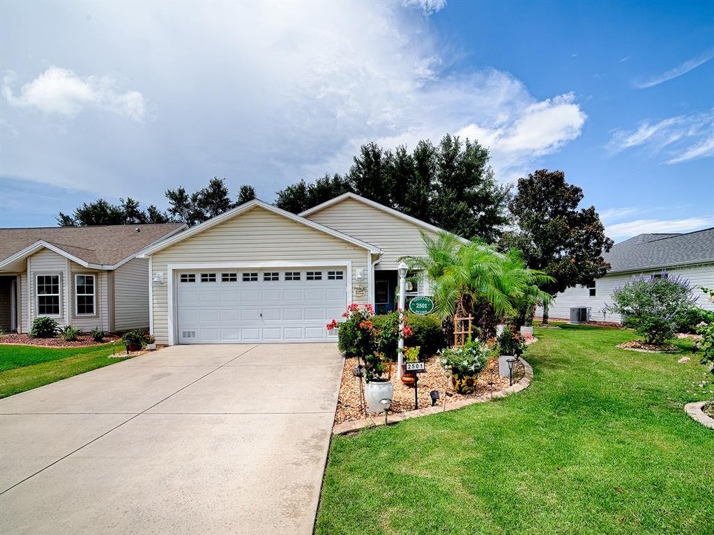 2501 BUTTONWOOD RUN, THE VILLAGES, FL — photo 5 of 28
