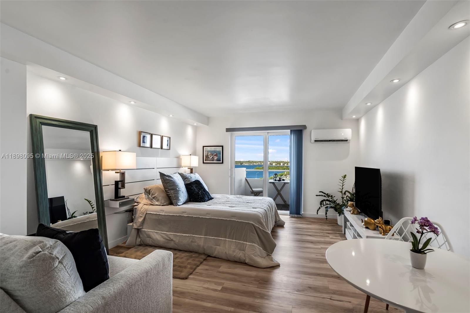 7904 West Dr # 1004, North Bay Village FL 33141