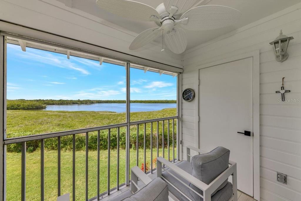 946 SANDPIPER CIRCLE UNIT 946