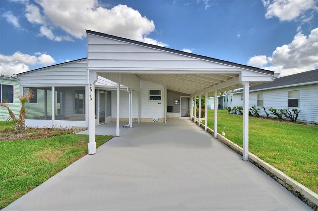 4816 GOLDENVIEW LANE