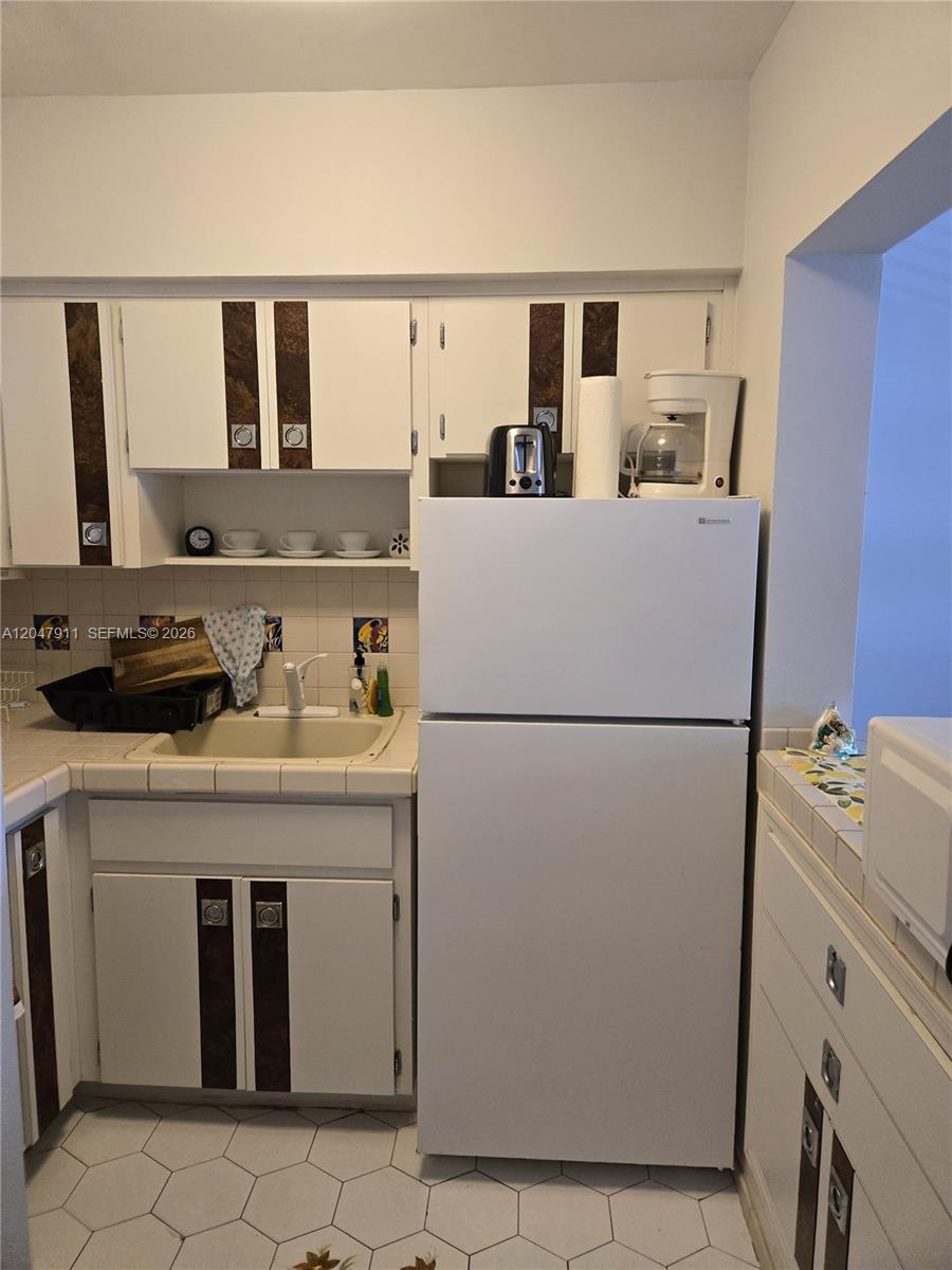 2001 S Ocean Dr # 41, Hallandale Beach FL 33009