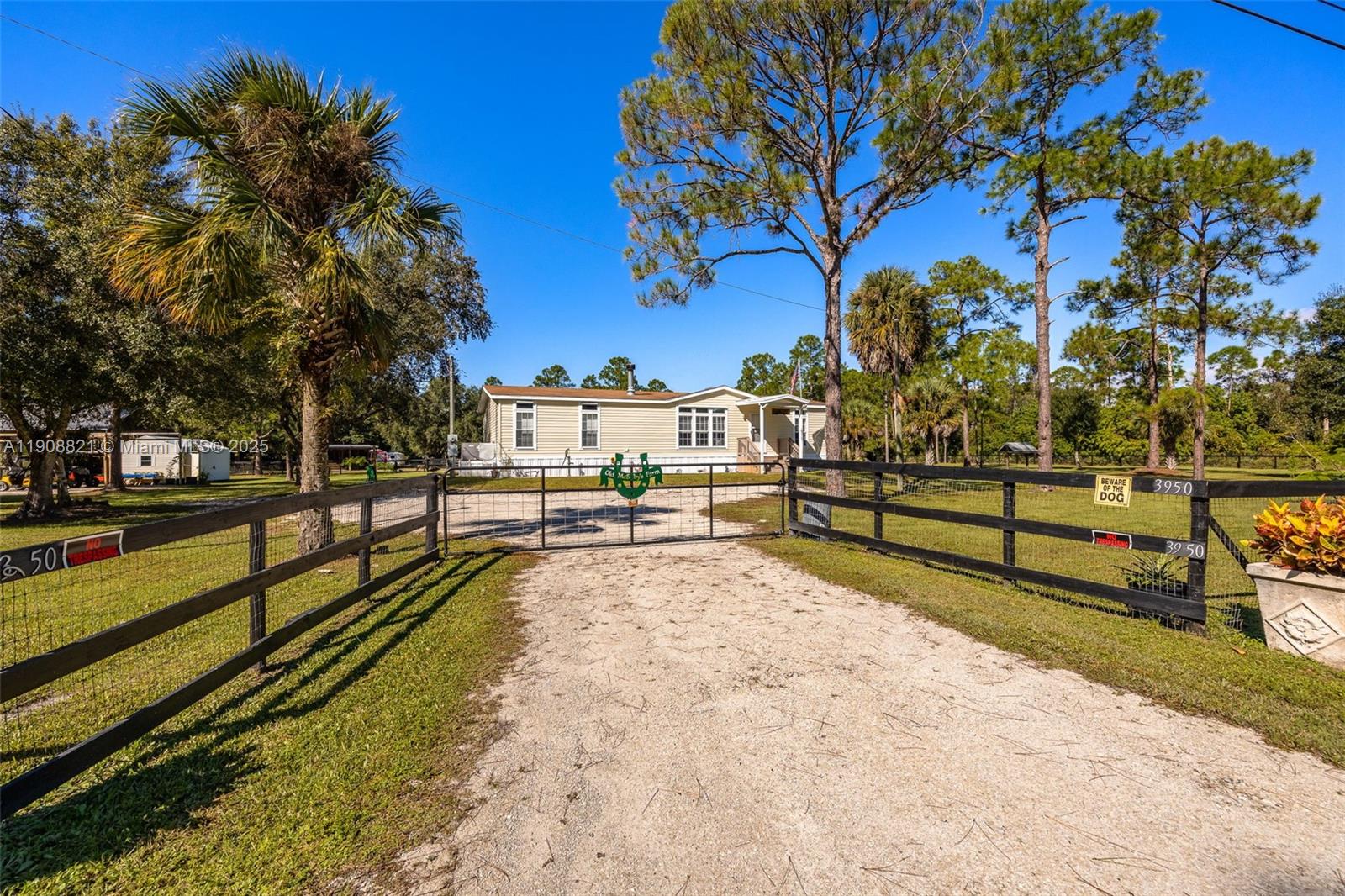 3950 Pioneer 10th St., Other City - In The State Of Florida FL 33440
