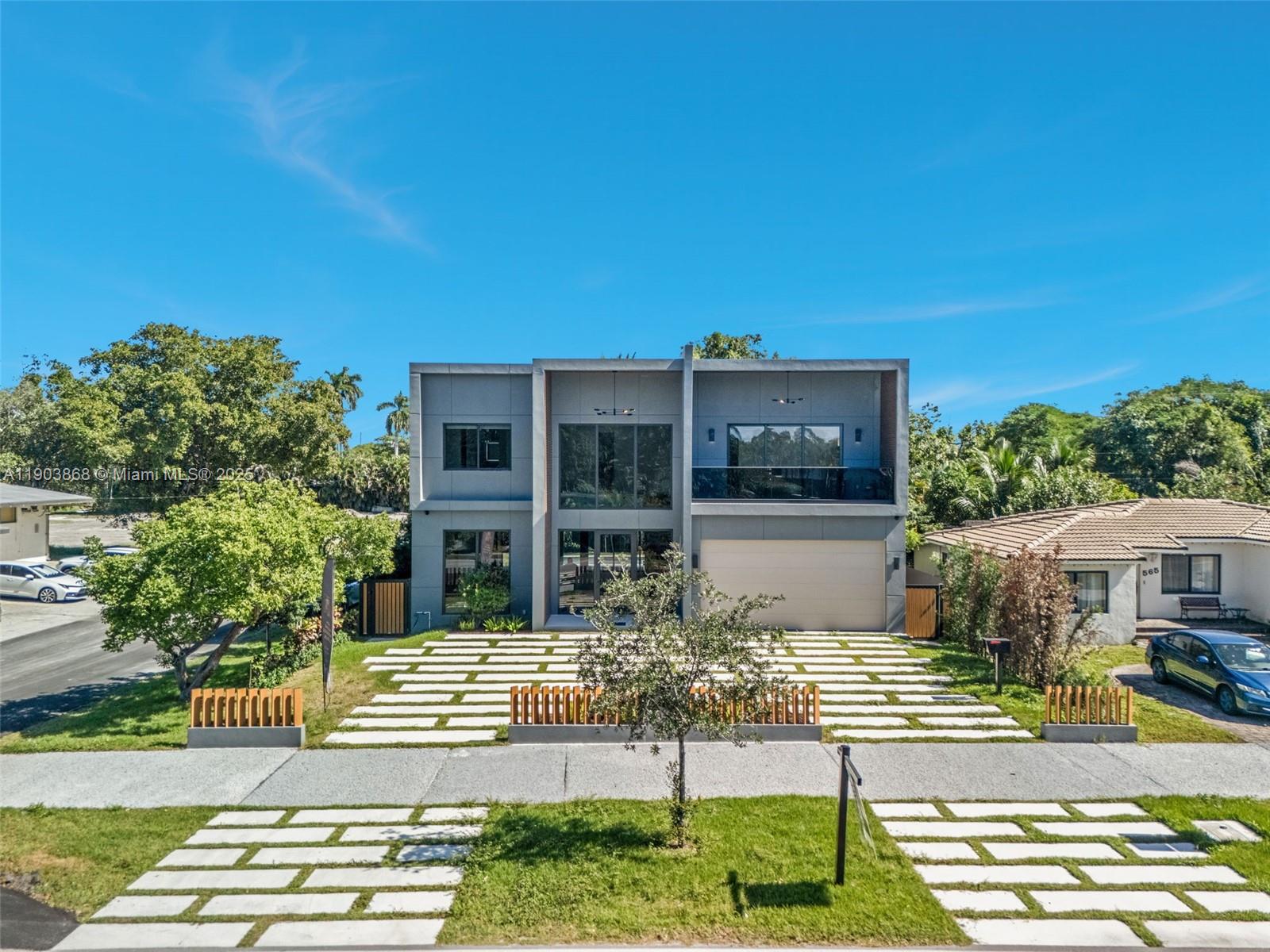 549 East Dr, Miami Springs FL 33166