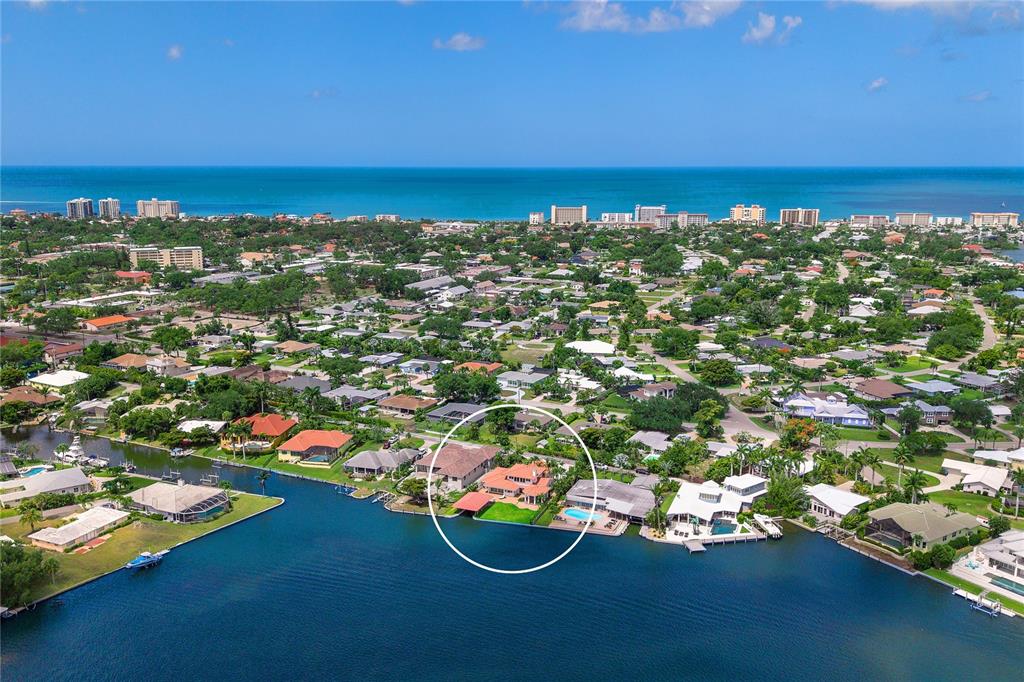 330 W BAY DRIVE, VENICE, FL — photo 3 of 30