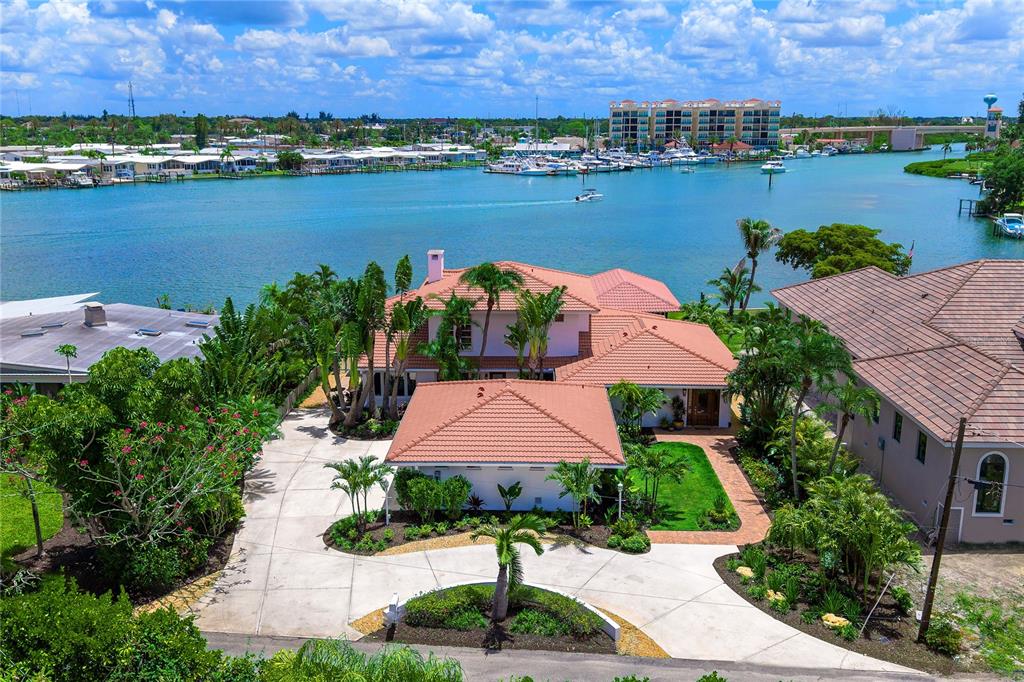 330 W BAY DRIVE, VENICE, FL — photo 5 of 30