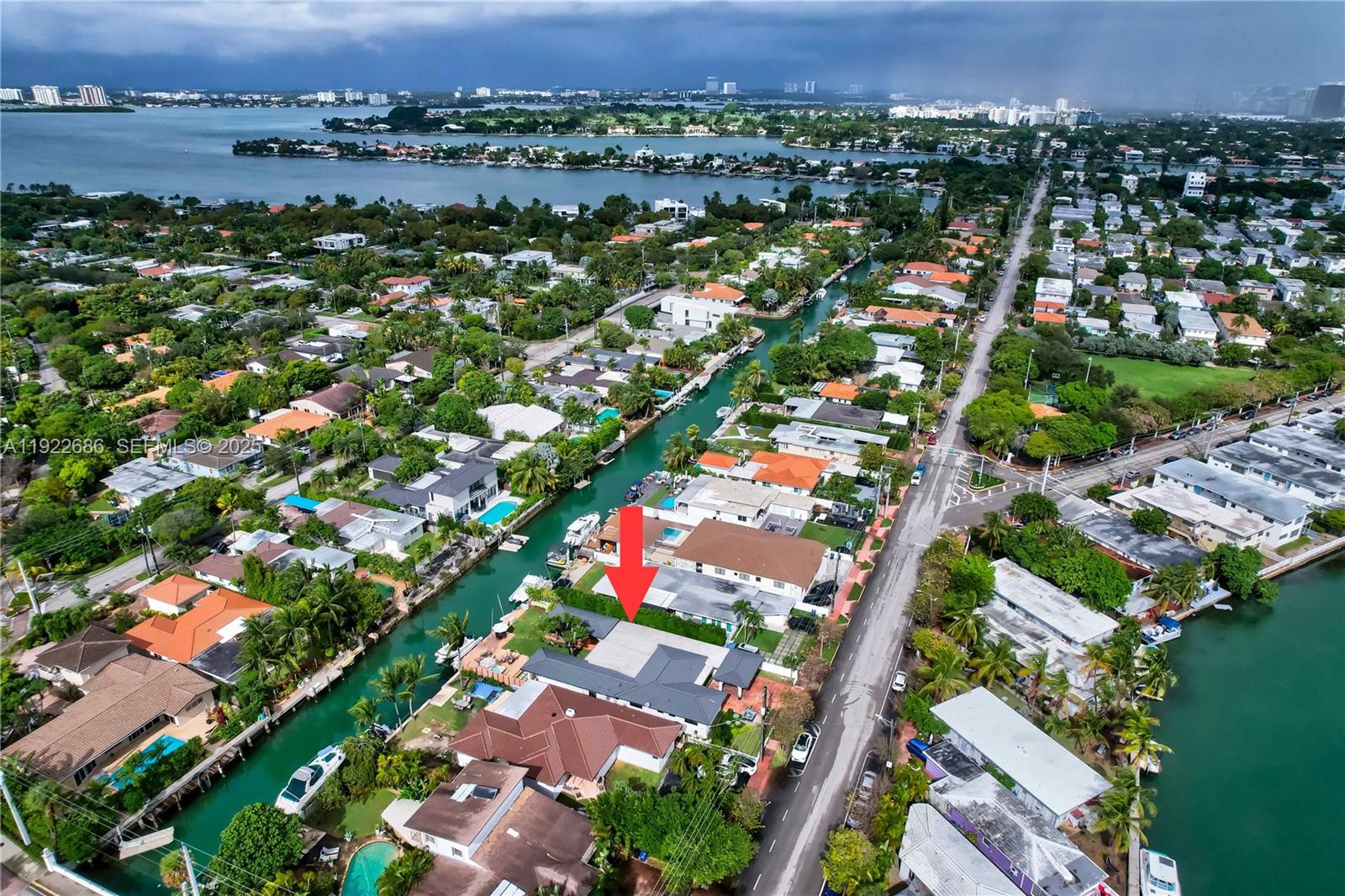 7724 Hawthorne Ave, Miami Beach FL 33141