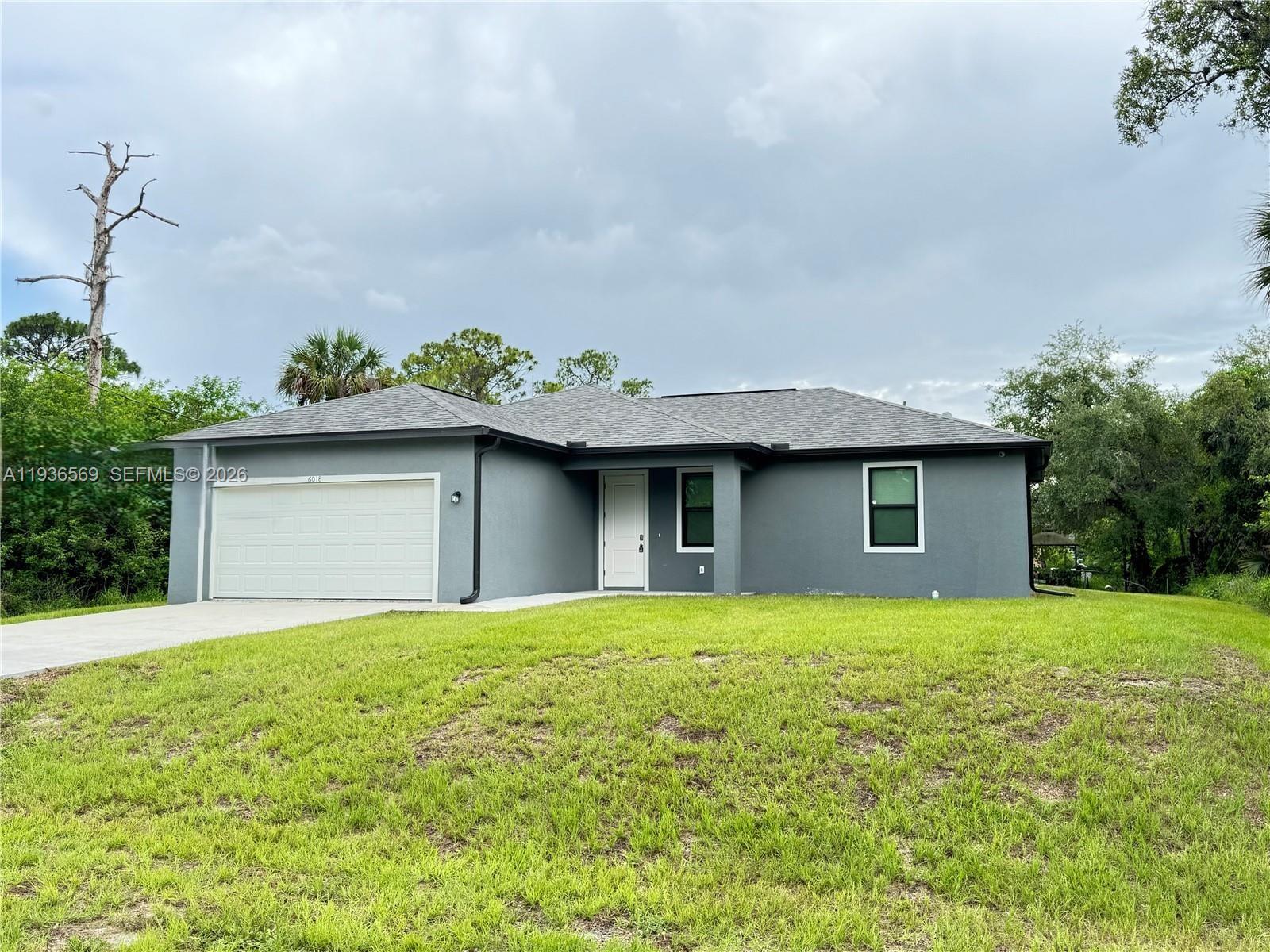 6018 ACORN CIR, La Belle FL 33935