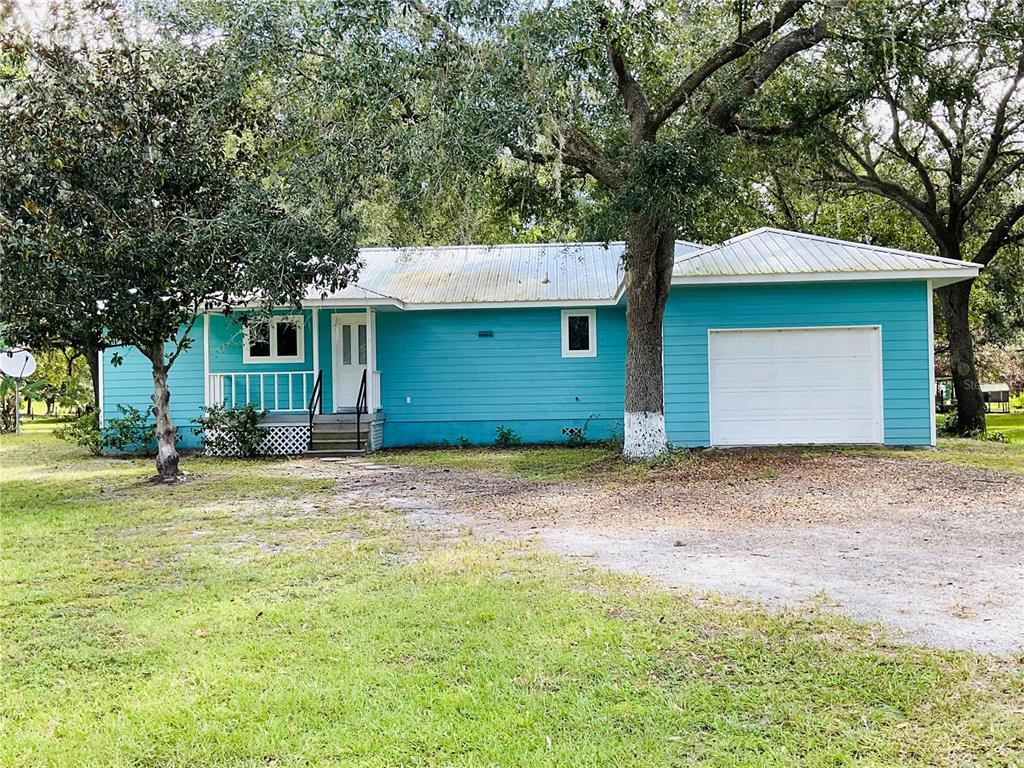 3895 SUNSET DRIVE