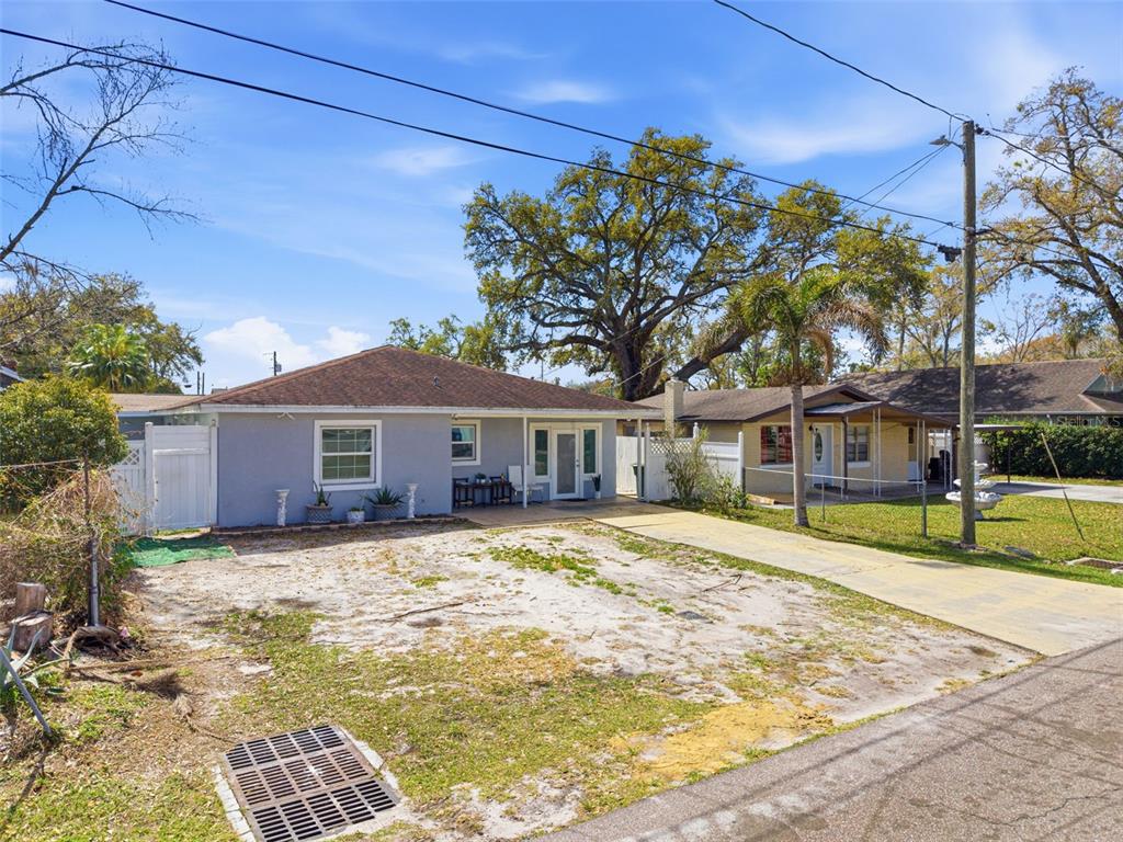 2706 W POWHATAN AVENUE
