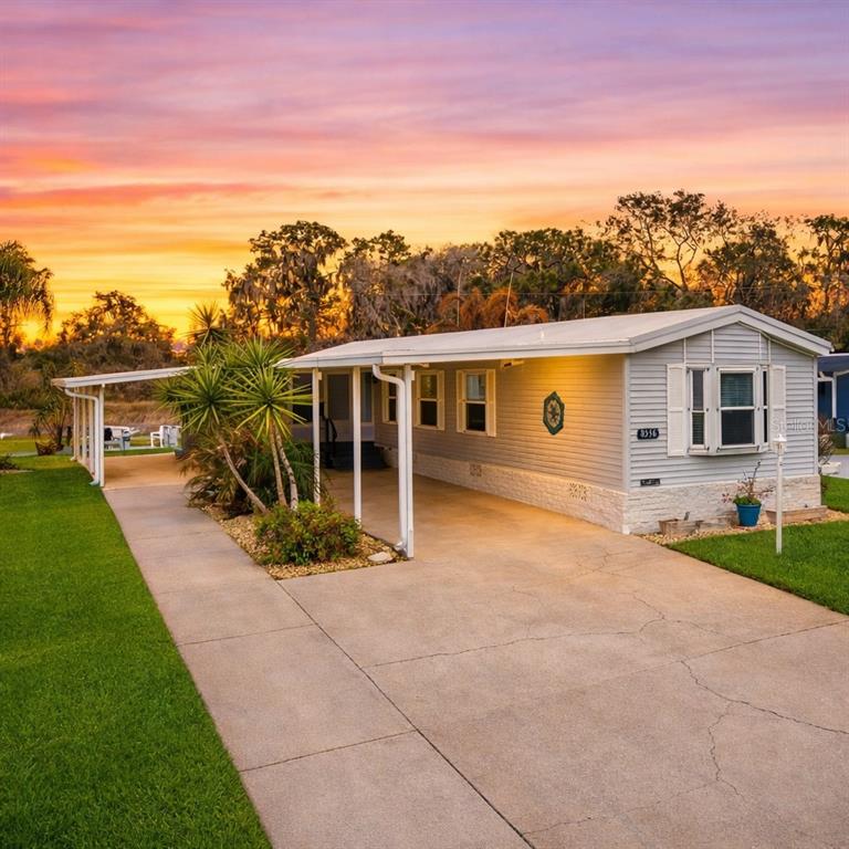 8556 BREEZE HILL DRIVE