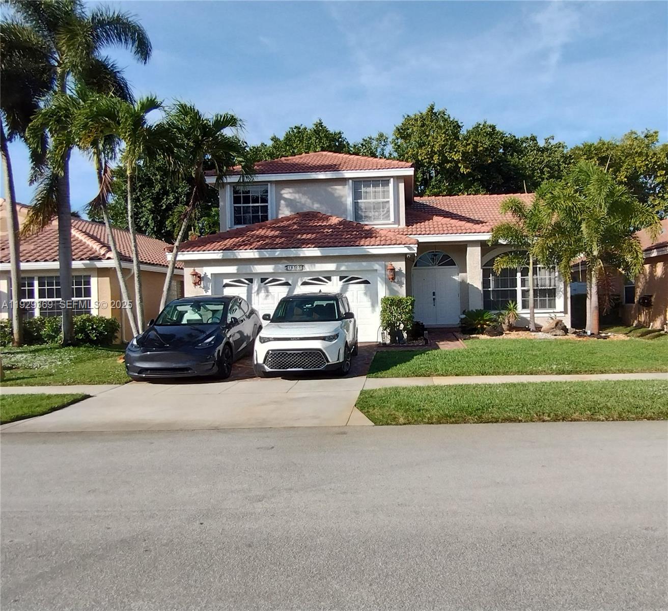 18365 NW 21st St, Pembroke Pines FL 33029