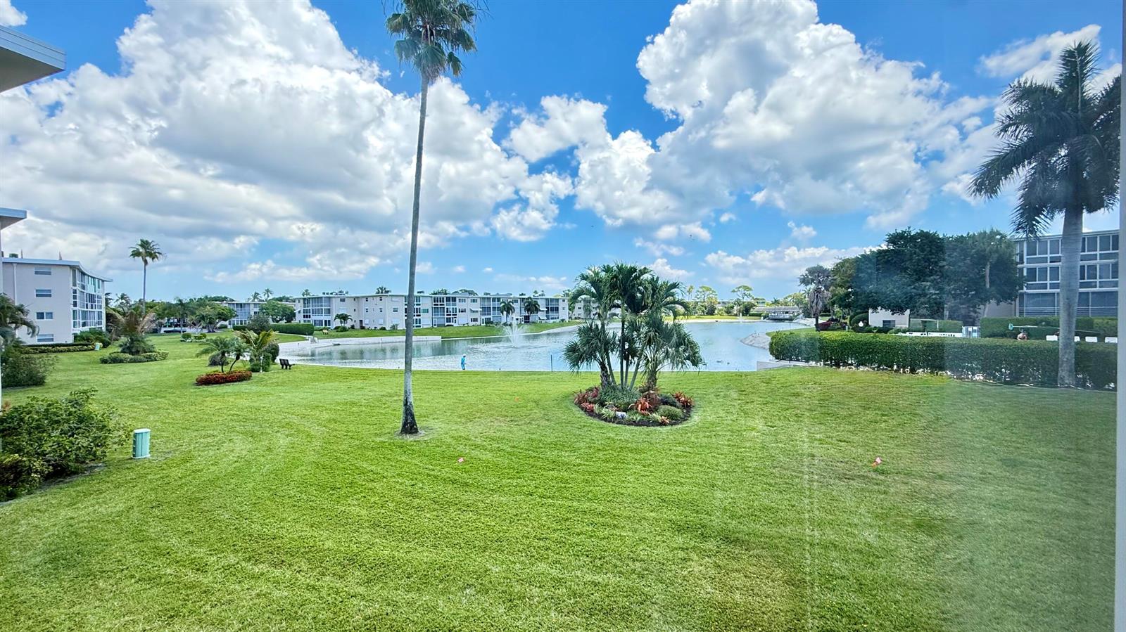 2728 N Garden Dr Drive N # 214, FL 33461