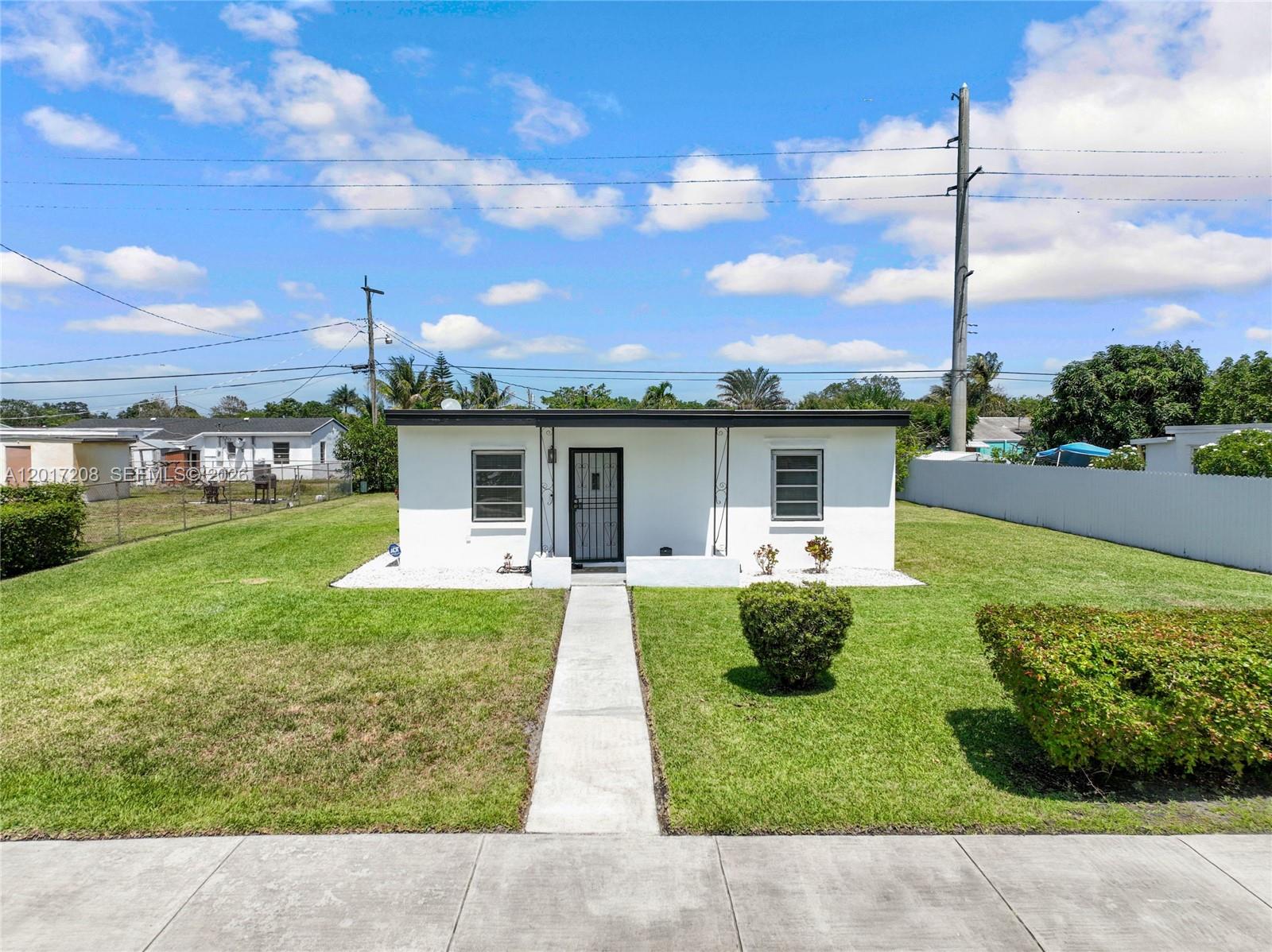 15815 NW 19th Ave, Miami Gardens FL 33054
