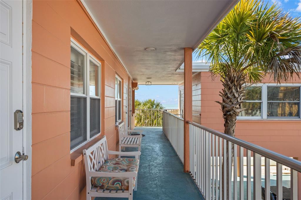 10280 GULF BOULEVARD UNIT 25
