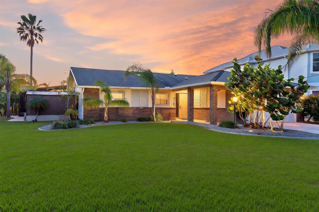61 COMANCHE COURT