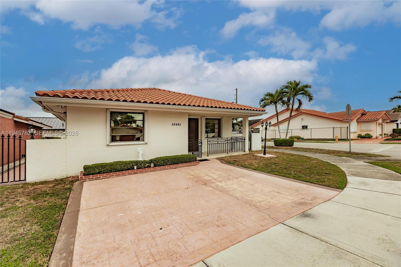 13401 SW 30th St, Miami FL 33175