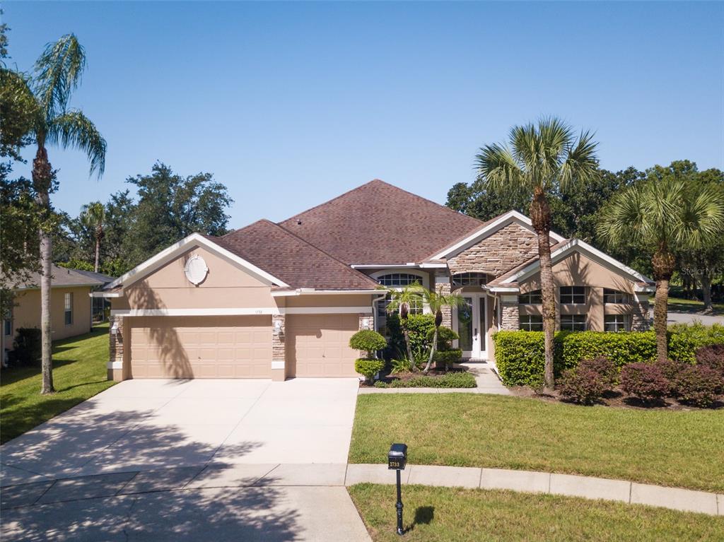 1733 BRIDGETS COURT