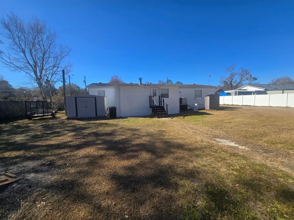 6106 MANGROVE DRIVE, WESLEY CHAPEL, FL — photo 4 of 30
