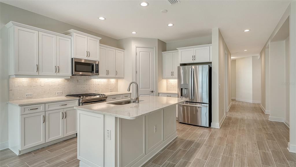 14560 SKIPPING STONE LOOP, PARRISH, FL — photo 2 of 27