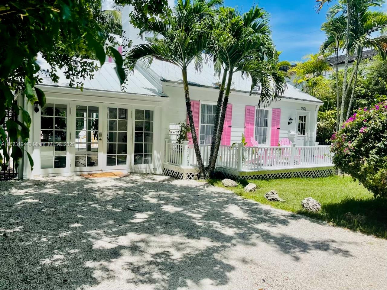 3951 Park Dr, Coconut Grove FL 33133