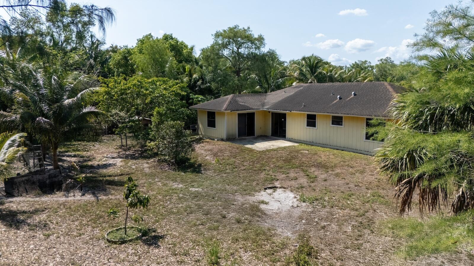 17254 32nd Lane N, FL 33470