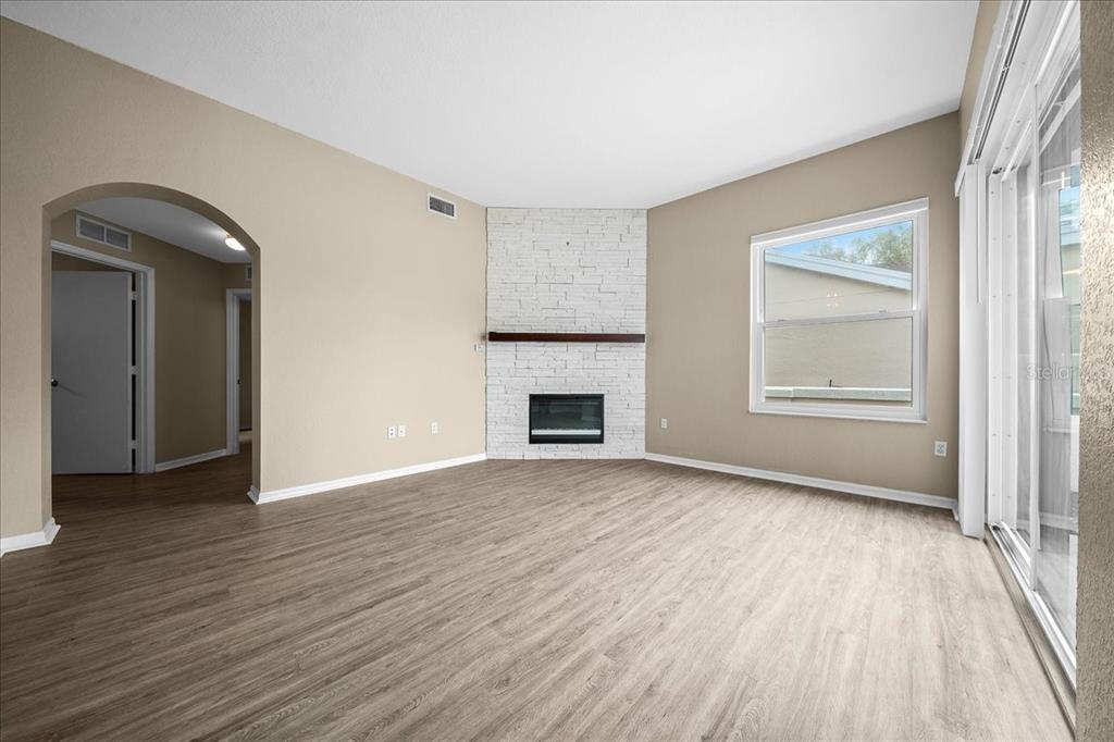 7865 SW 115TH LOOP, OCALA, FL — photo 3 of 30