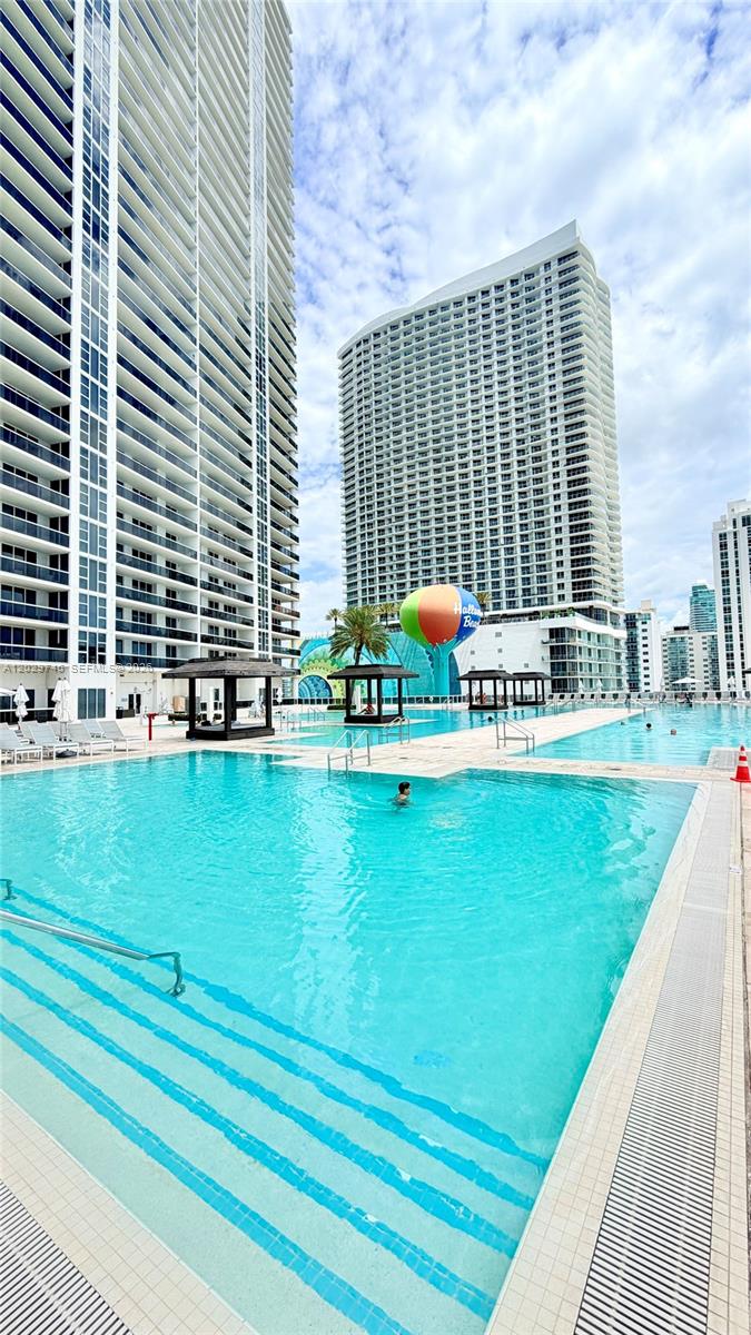 1830 S Ocean Dr # 3708, Hallandale Beach FL 33009