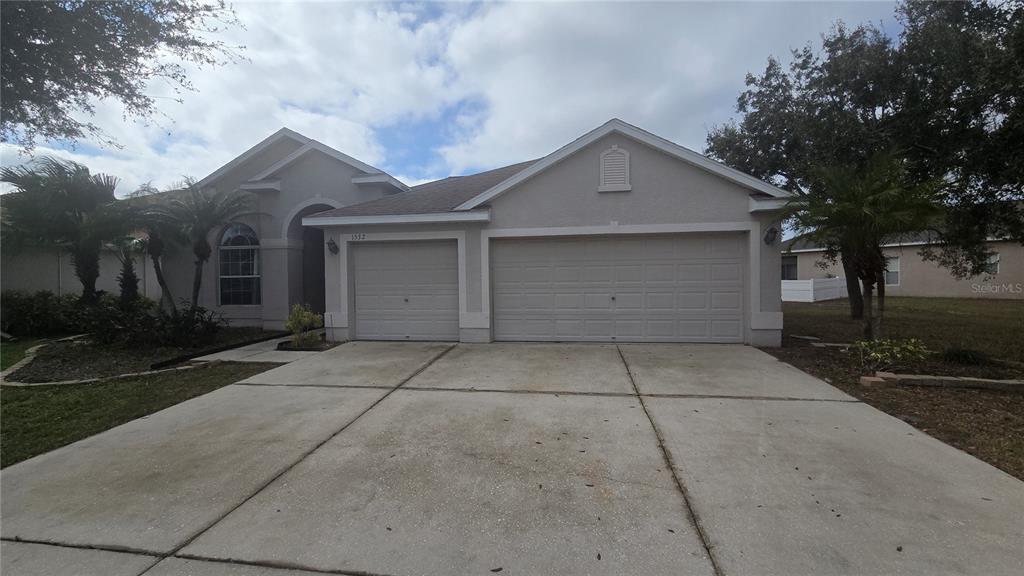 1532 BONITA BLUFF COURT