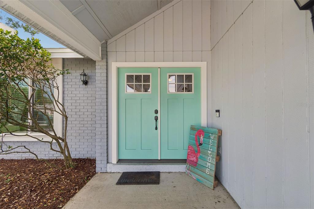 6815 MITCHELL CIRCLE, TAMPA, FL — photo 4 of 30