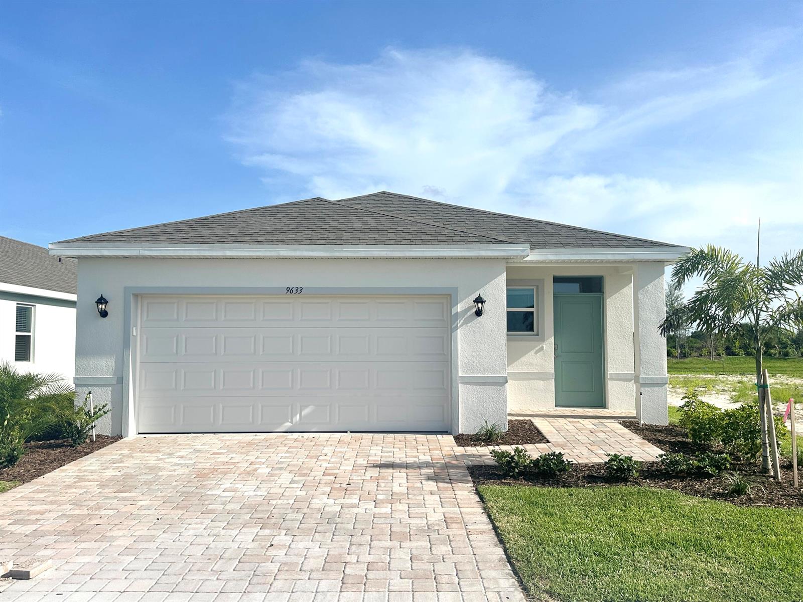 9633 Venetian Square, Vero Beach FL 32966