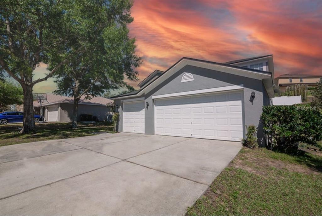 1846 WAKE FOREST AVENUE, CLERMONT, FL — photo 2 of 30