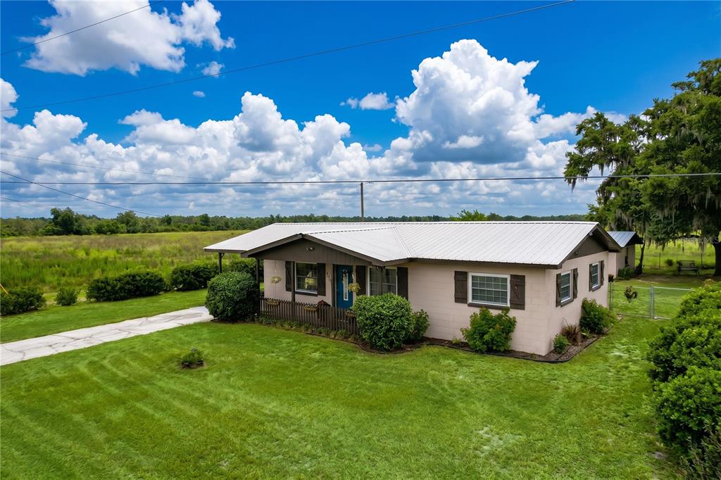 392 OLD DIXIE HIGHWAY