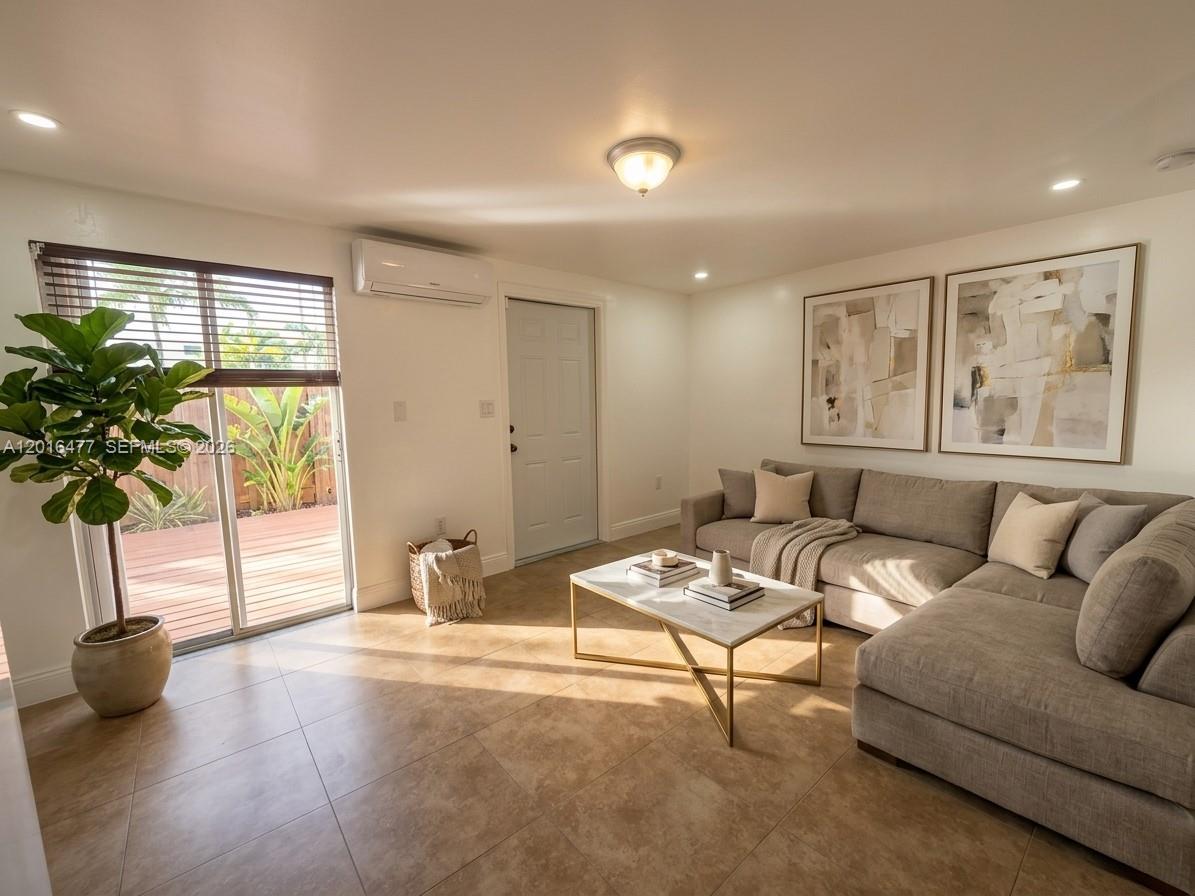 2957 SW 36th Ct # 4, Miami FL 33133