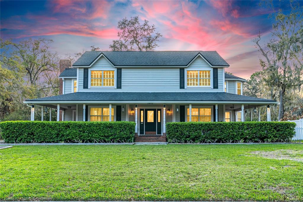 2802 HAMMOCK DRIVE