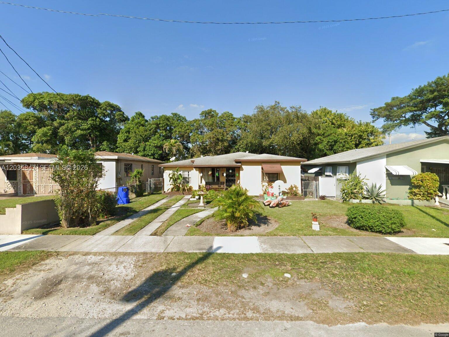1239 NW 70th St, Miami FL 33147
